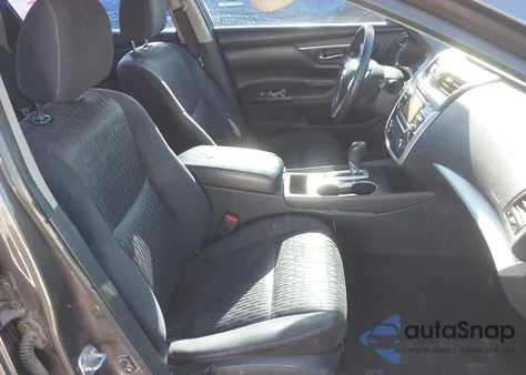 2017 Nissan Altima 2.5 S из США, поврежденный, VIN 1N4AL3AP3HN328798